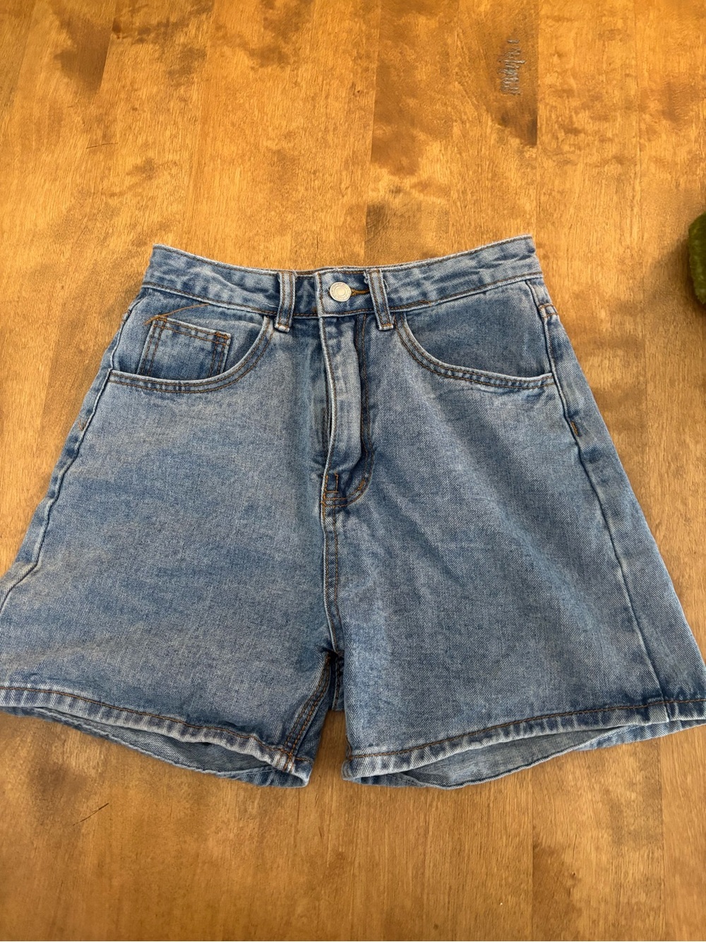 High-Rise Blue Denim Mom Short Style